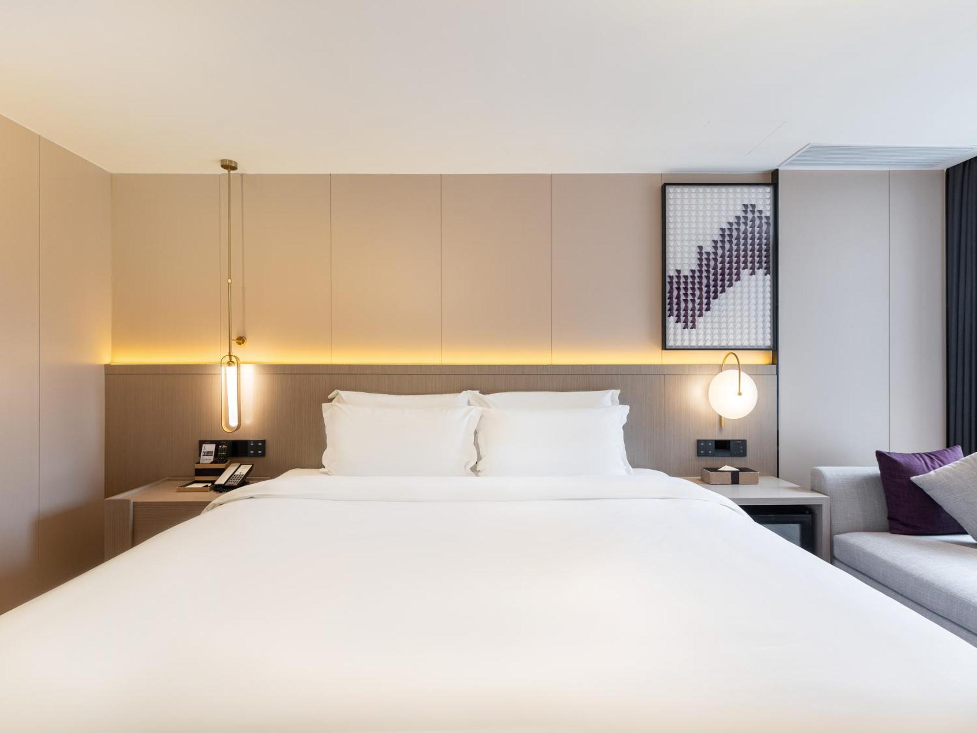 Lavande International Hotel Guangzhou Taikoo Hui Square Shipaiqiao Metro Station Branch - Free Shuttle Bus To Canton Fair Complex During Canton Fair Period & Free Vpn Internet Access Ngoại thất bức ảnh
