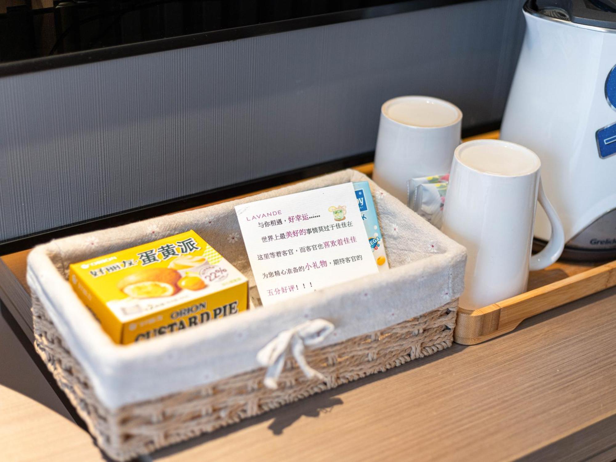 Lavande International Hotel Guangzhou Taikoo Hui Square Shipaiqiao Metro Station Branch - Free Shuttle Bus To Canton Fair Complex During Canton Fair Period & Free Vpn Internet Access Ngoại thất bức ảnh