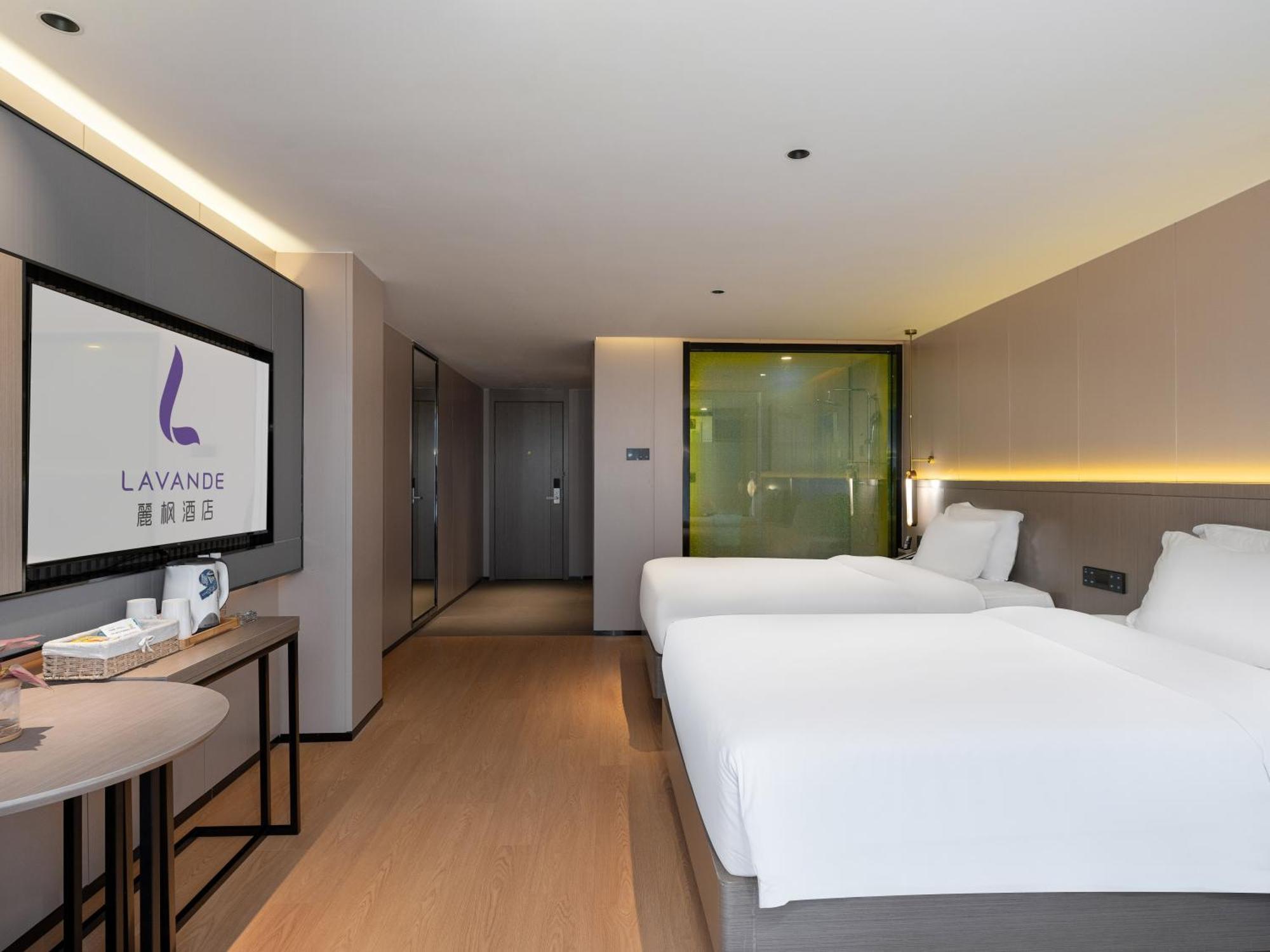 Lavande International Hotel Guangzhou Taikoo Hui Square Shipaiqiao Metro Station Branch - Free Shuttle Bus To Canton Fair Complex During Canton Fair Period & Free Vpn Internet Access Ngoại thất bức ảnh
