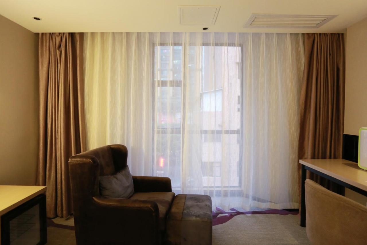 Lavande International Hotel Guangzhou Taikoo Hui Square Shipaiqiao Metro Station Branch - Free Shuttle Bus To Canton Fair Complex During Canton Fair Period & Free Vpn Internet Access Ngoại thất bức ảnh