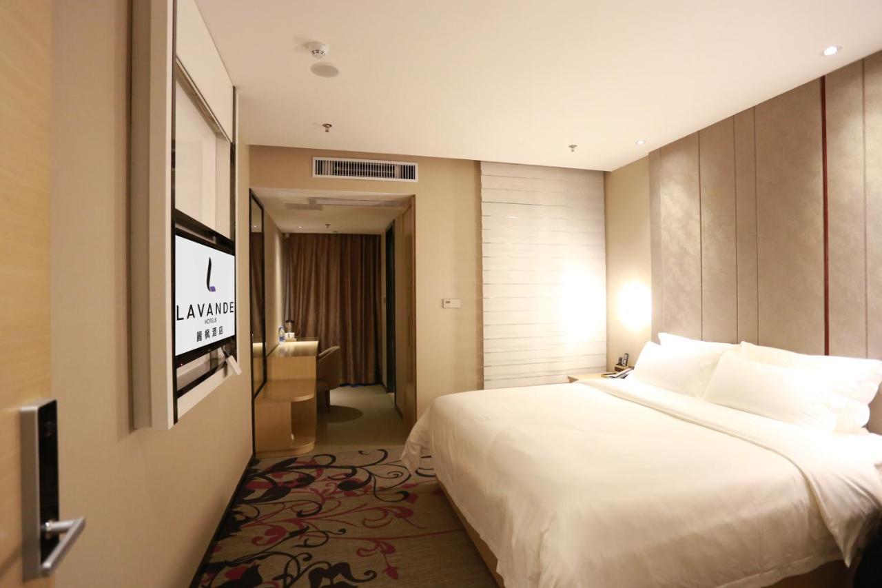 Lavande International Hotel Guangzhou Taikoo Hui Square Shipaiqiao Metro Station Branch - Free Shuttle Bus To Canton Fair Complex During Canton Fair Period & Free Vpn Internet Access Ngoại thất bức ảnh